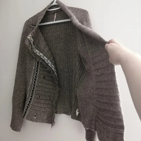 Free People Chenille Knit Double Breasted Cardigan Cuddle Bear Admiral Tan Small - Picture 6 of 16